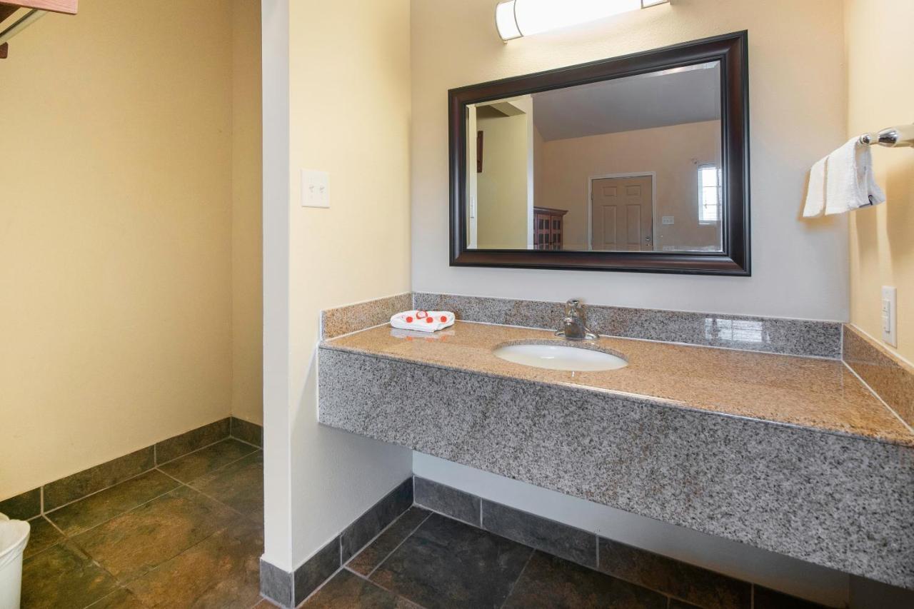 Oyo Hotel Three Rivers Tx Hwy 72 Simmons 외부 사진