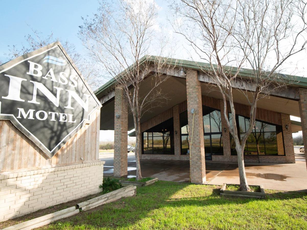 Oyo Hotel Three Rivers Tx Hwy 72 Simmons 외부 사진